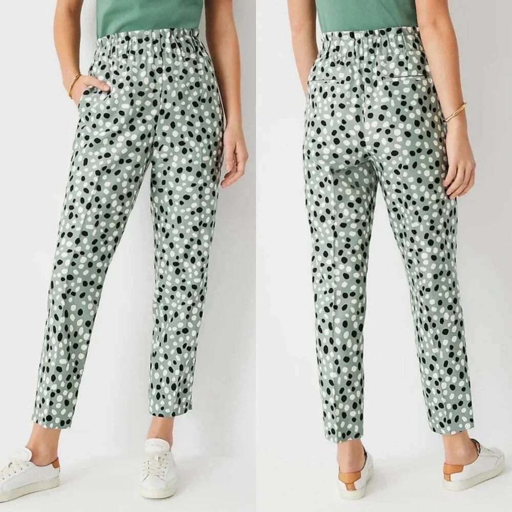 Ann Taylor The Easy Ankle High Rise Size Small Green Polka Dot Pull-On Pants
